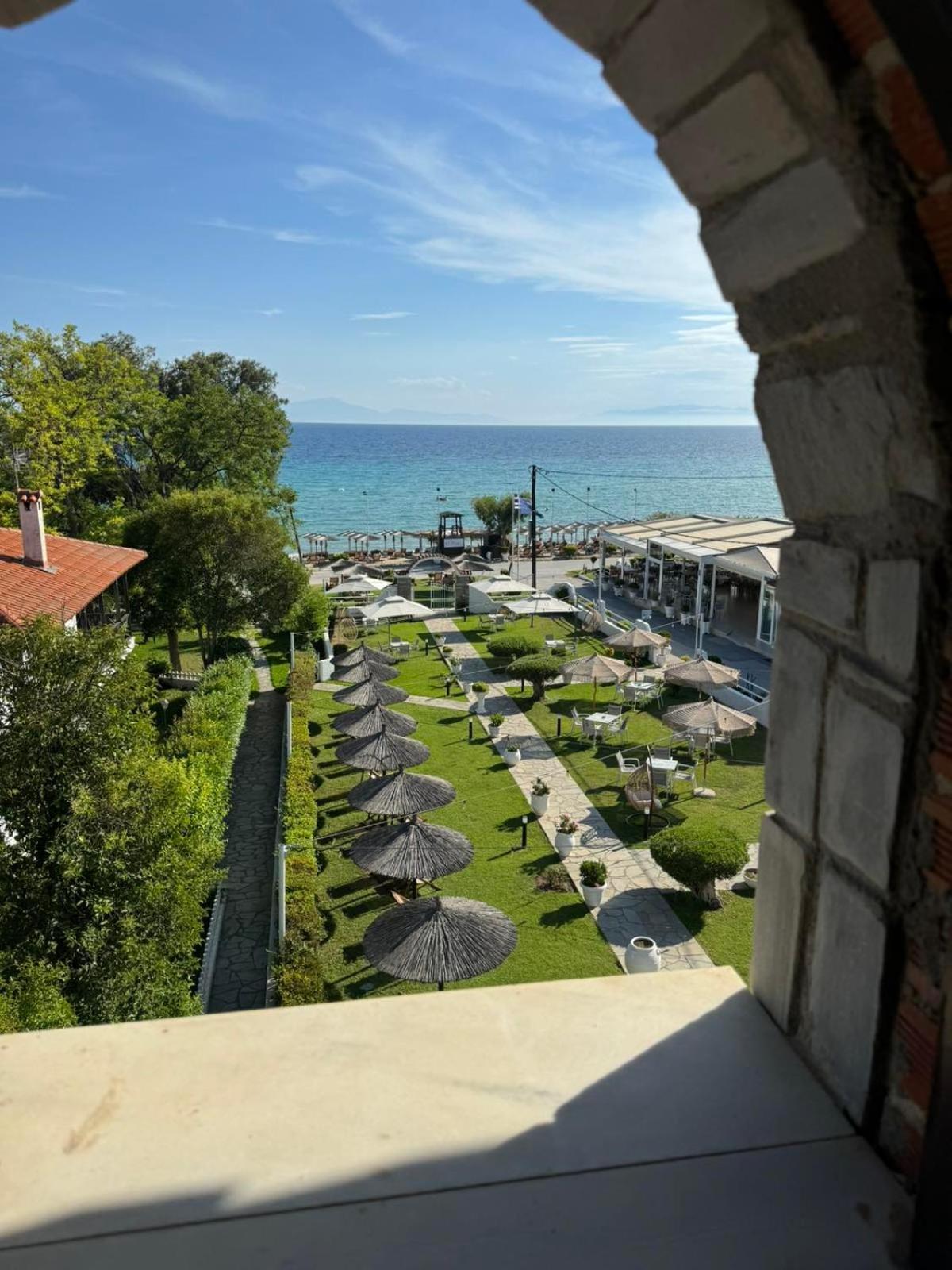 Georgalas Sun Beach Resort Nea Kallikrateia Екстериор снимка